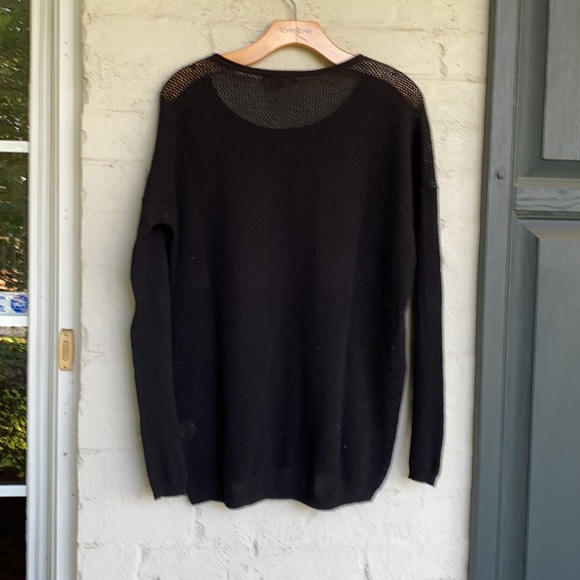 Vince cashmere black pullover sweater w open weave back size small - Picture 6 of 12